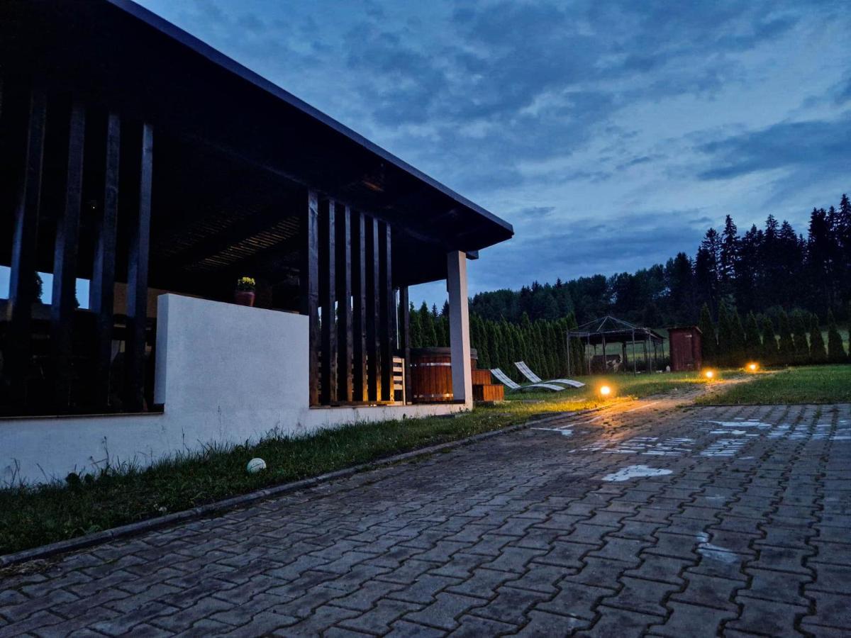 Natúr Vendégház Miercurea Ciuc Exterior foto