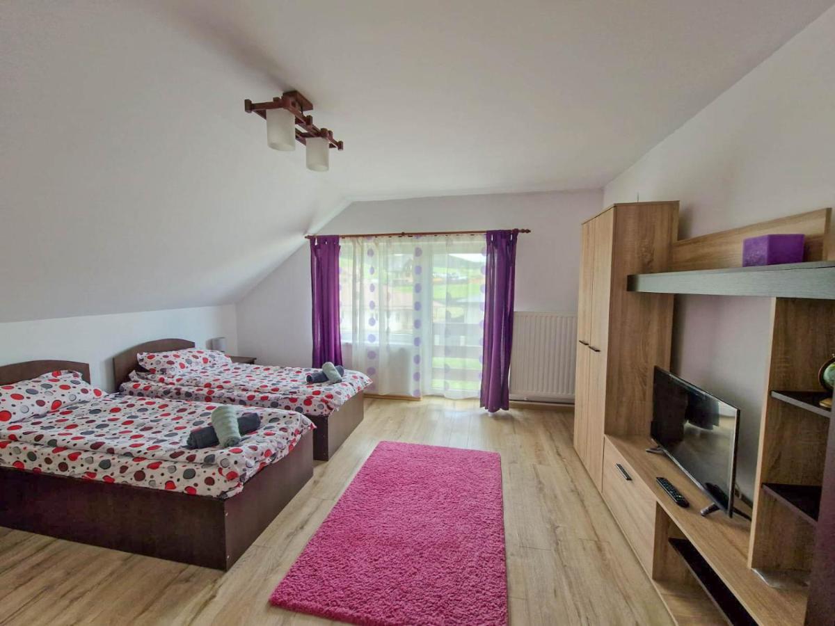 Natúr Vendégház Miercurea Ciuc Exterior foto