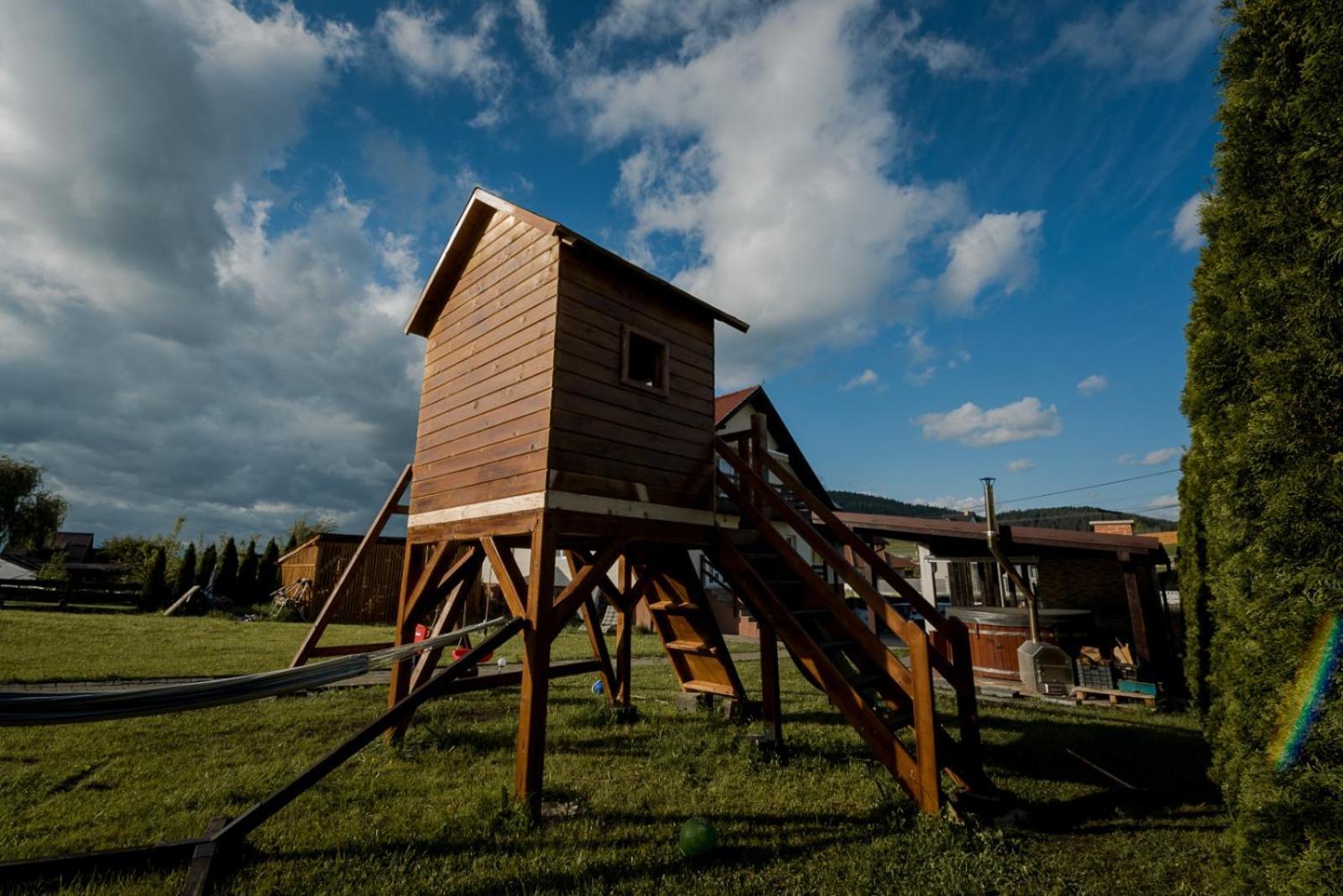 Natúr Vendégház Miercurea Ciuc Exterior foto
